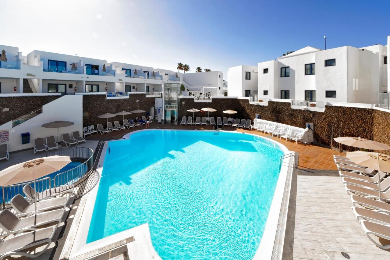 Aqua Suites Puerto del Carmen  Exteriör bild